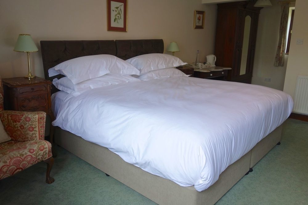 Widbrook Grange Guest House Bradford-On-Avon Екстериор снимка