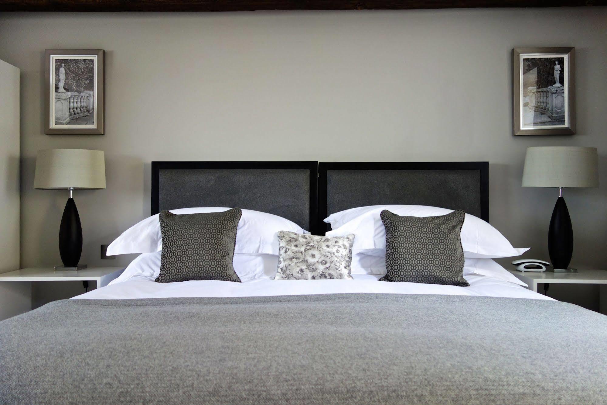 Widbrook Grange Guest House Bradford-On-Avon Екстериор снимка