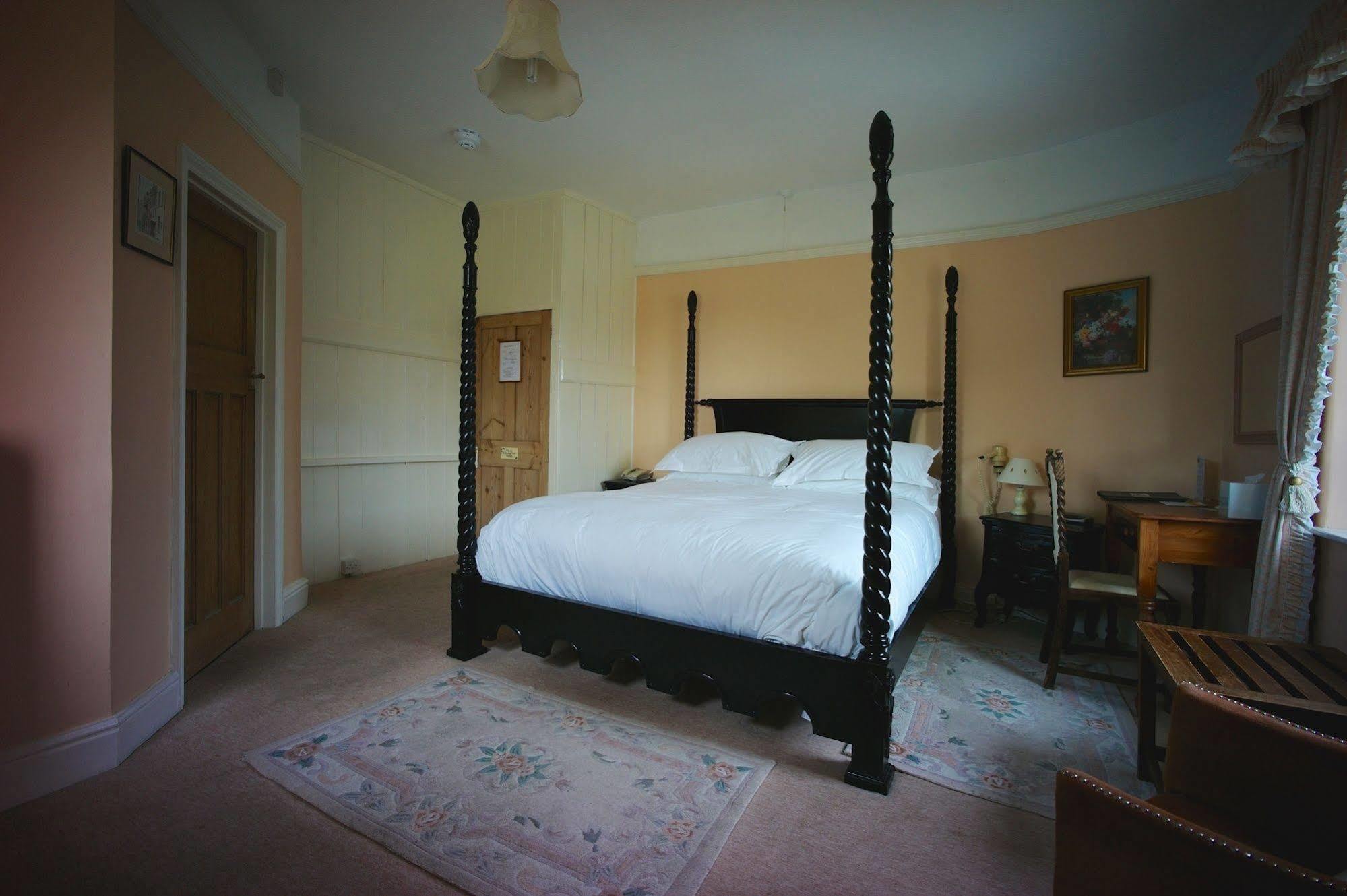 Widbrook Grange Guest House Bradford-On-Avon Екстериор снимка