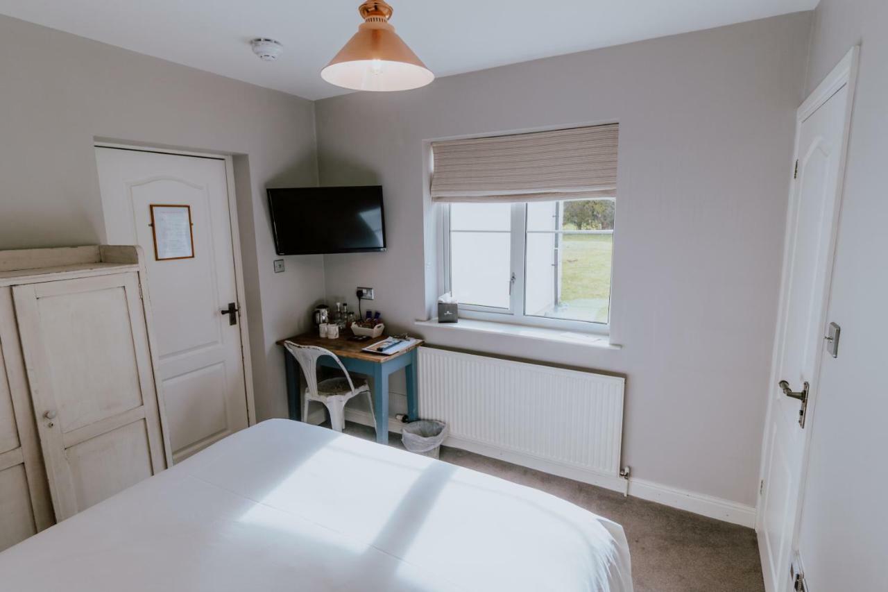Widbrook Grange Guest House Bradford-On-Avon Екстериор снимка